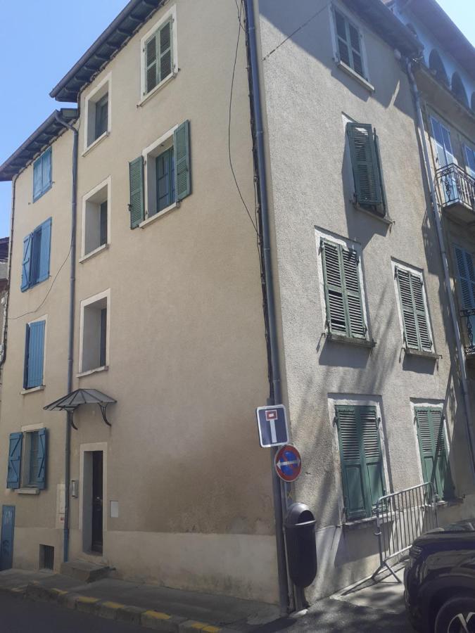 Charmant Petit Studio Au Coeur De Figeac Apartamento Exterior foto